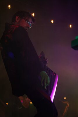 David Citron performing
