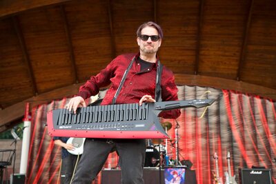 David Citron performing